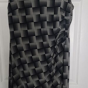 Anne Klein Blue and White Dot-Grid V-Neck Dress